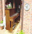 Piano escaping cottage